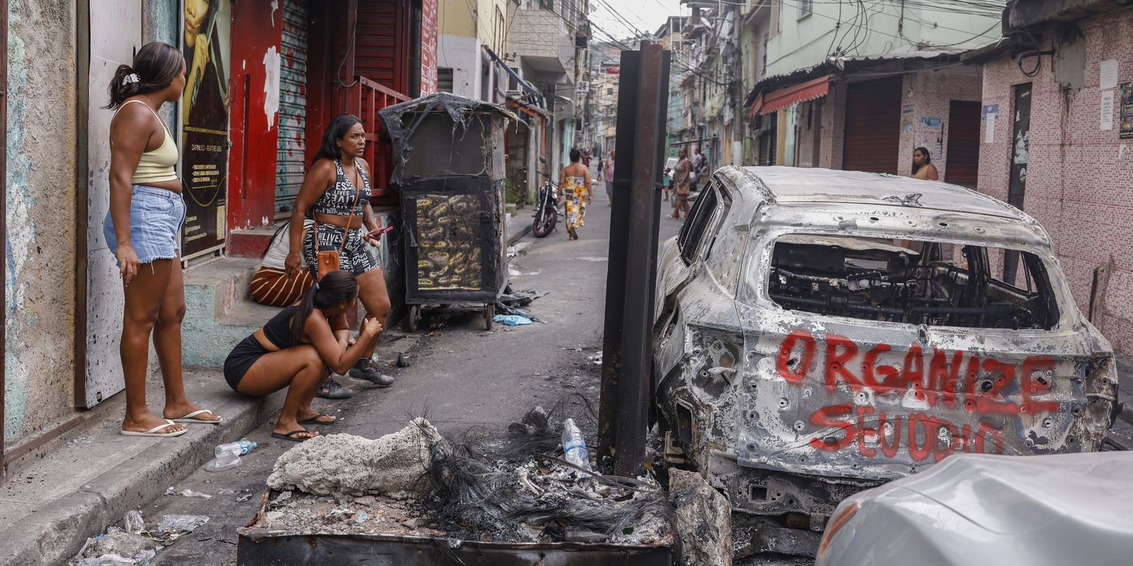 mp-do-rio-pede-cameras-usadas-por-policiais-em-operacao-contencao