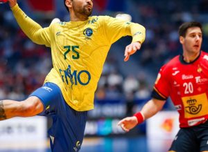 historico,-brasil-bate-espanha-e-pega-dinamarca-no-mundial-de-handebol